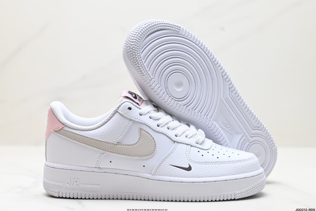 Nike Air Force 1 Shoes